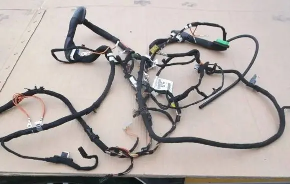 Mercedes-Benz ML W164 Wiring harness MLW164XXX-MERC