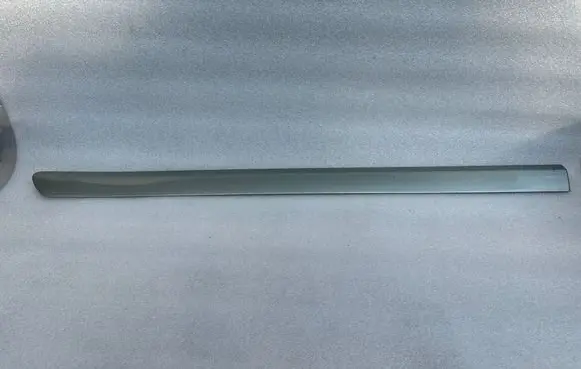 Volvo XC90 Front door trim (molding) 30715200
