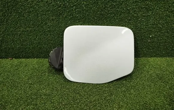 Mitsubishi Pajero Fuel tank cap 