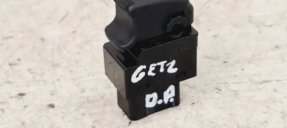 Hyundai Getz Electric window control switch ZKW