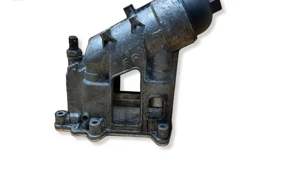 BMW 3 E90 E91 Oil filter mounting bracket 11427797392 7797392 51750610