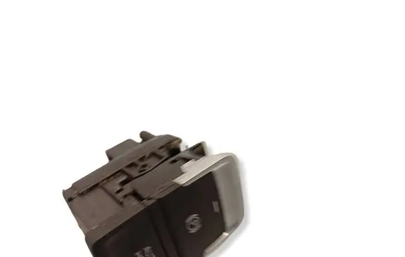Volkswagen Golf VII Hand parking brake switch 5G0927225D