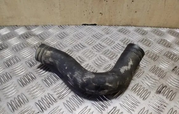 Subaru Legacy Engine coolant pipe/hose