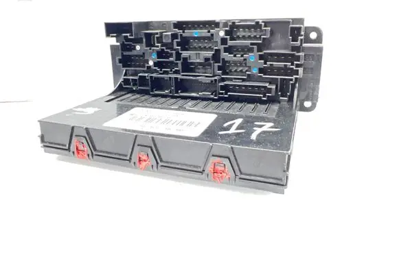 Mercedes-Benz C W203 Fuse module 2035452701 5DK00848541