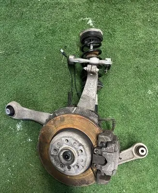 BMW 5 F10 F11 Front wheel hub spindle knuckle 6863893 6791455 6775967