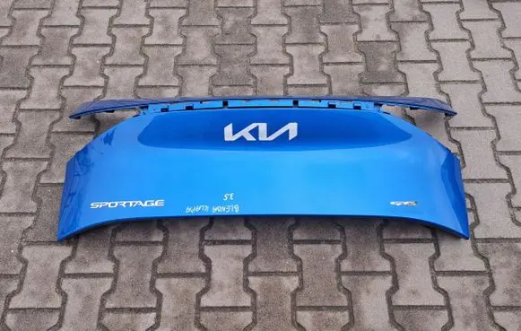 KIA Sportage Tailgate trim 