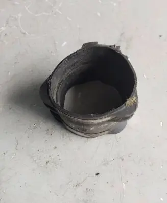 Volvo S40 Intercooler hose/pipe V000