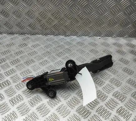 Hyundai Kona I Accelerator throttle pedal 32700XXXXX