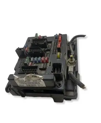 Peugeot 307 Fuse module 9646405280 BSMB3 20340481