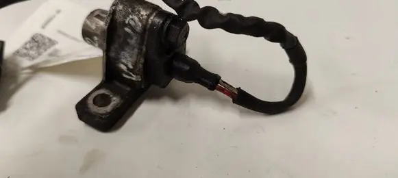 Volvo V70 Crankshaft position sensor 1275789