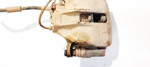 Volkswagen PASSAT B5 Front brake caliper 