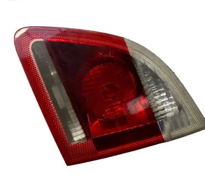 BMW 5 E60 E61 Tailgate rear/tail lights 6925894