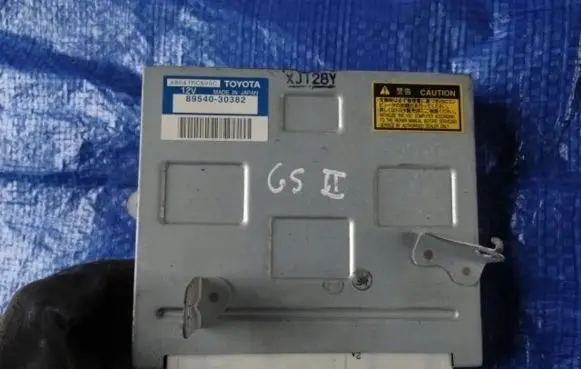 Lexus GS 300 400 430 ABS control unit/module 85759745