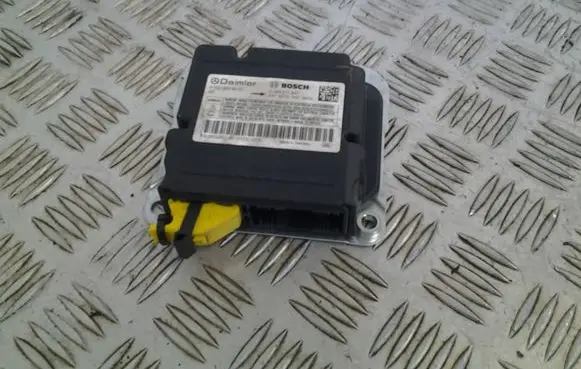 Mercedes-Benz Sprinter W906 Airbag control unit/module A0009004802