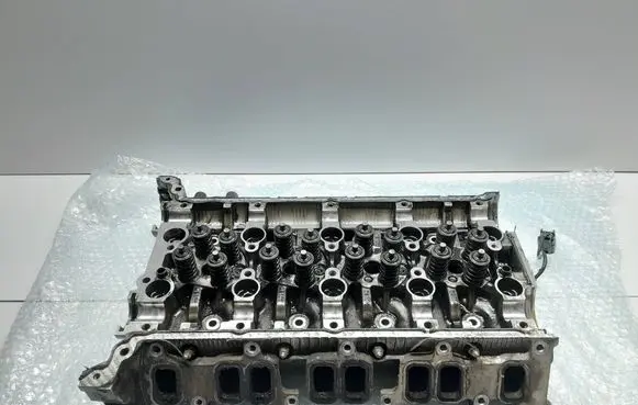 Ford Transit Engine head K4TEA 2214