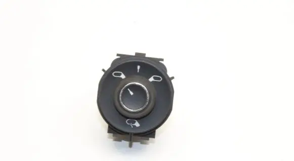 Citroen DS3 Wing mirror switch 9817840980