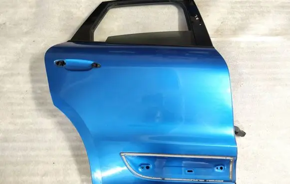 Porsche Macan (95B) Rear door