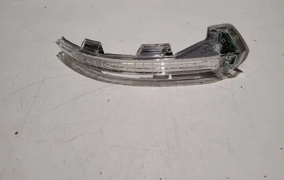 Volkswagen PASSAT B8 Mirror indicator light 3g0949102a