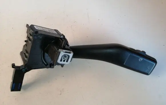 Volkswagen Golf V Wiper control stalk 1K0953519