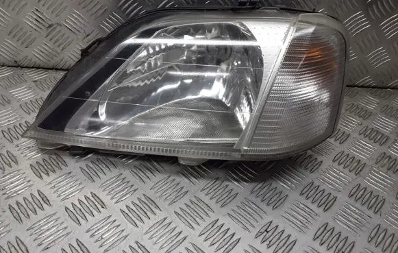 Dacia Logan I Headlight/headlamp