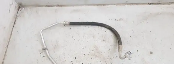 Dacia Sandero II Air conditioning (A/C) pipe/hose 924901167R