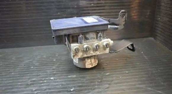 Opel Insignia A ABS Pump 23444263