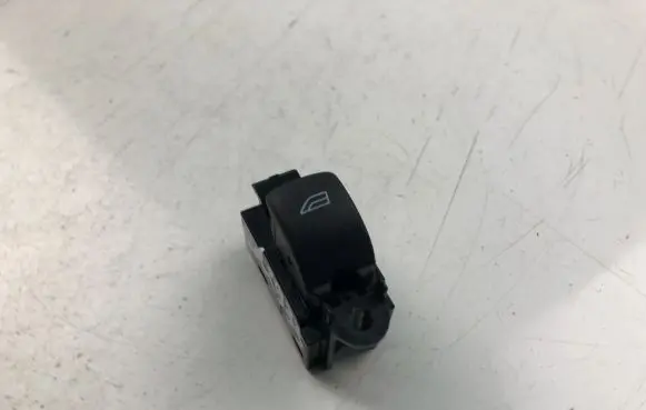 Volvo XC60 Electric window control switch 31433408