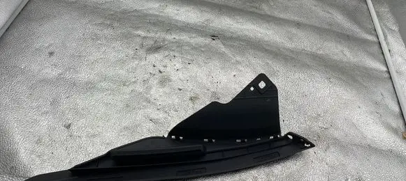 Mercedes-Benz B W246 W242 Front bumper mounting bracket A2478853202 11279901