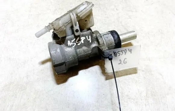 Ford Focus Master brake cylinder 21030399 l519888 21030399l519888
