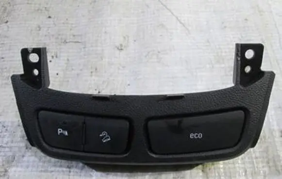 Fog light switch