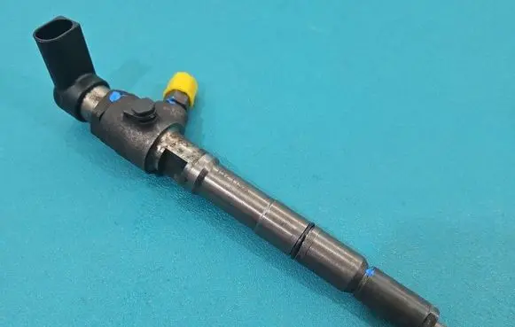 Volkswagen Golf VI Fuel injector 03L130277B IMPRK1521198