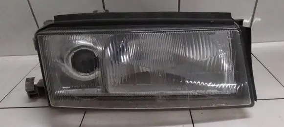 Skoda Octavia Mk1 (1U) Headlight/headlamp