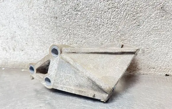 Ford Edge II Front differential bracket AA537A444BA