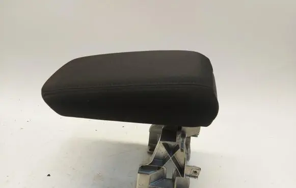Audi Q4 Sportback e-tron Armrest 