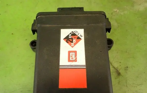 Peugeot 307 LP gas control unit module 67R011006