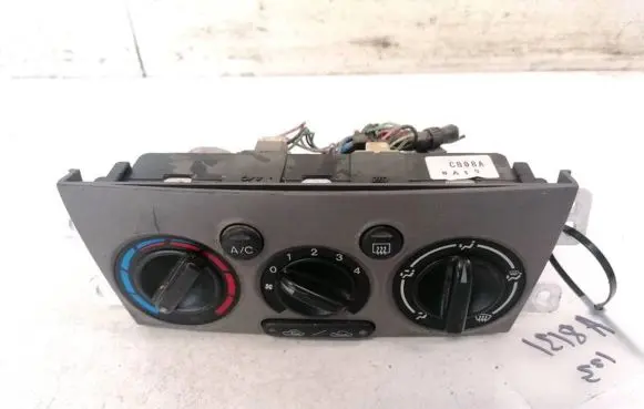 Mazda Premacy Climate control unit CB08A 0A19