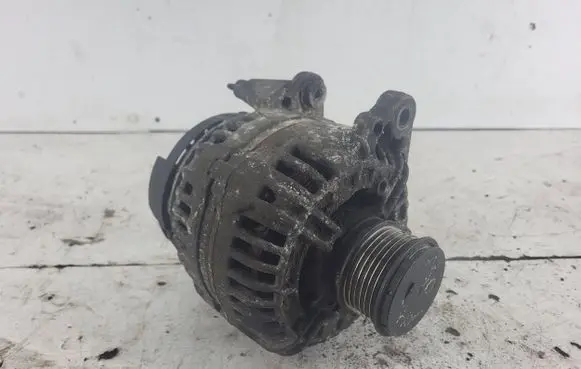 Skoda Octavia Mk2 (1Z) Generator/alternator 06F903023F 0124525066