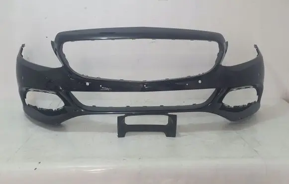 Mercedes-Benz C W205 Front bumper