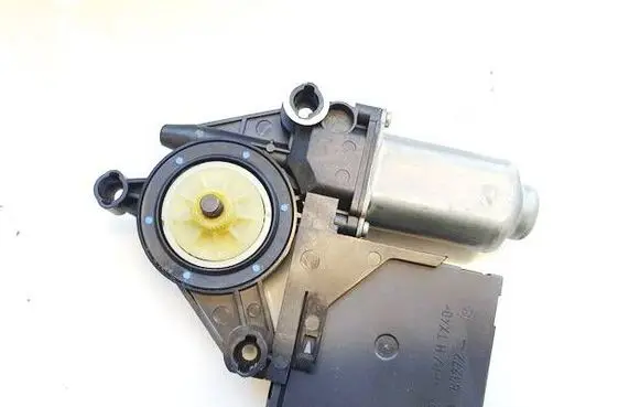 Volkswagen Touran I Front door window regulator motor 1T0959702B