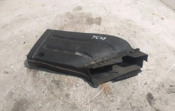 Audi A4 S4 B6 8E 8H Air intake duct part 8E0129618E