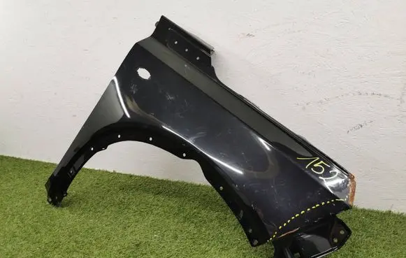 Suzuki Vitara (LY) Fender 5761154P10