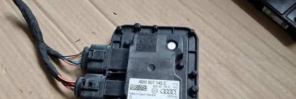 Audi RS Q8 Suspension control unit/module 4M0907145E ES67000