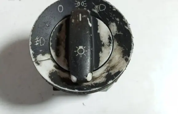 Volkswagen Touran I Light switch 1T0941431C