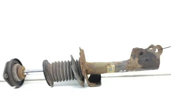Mercedes-Benz B W245 Front shock absorber/damper 22415379