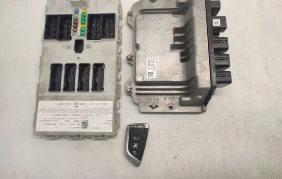 BMW 2 F45 Engine ECU kit and lock set 12148627205 8674258 12148654460