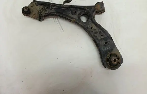Honda HR-V Front lower control arm/wishbone 