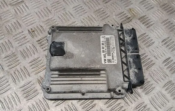 Audi A4 S4 B9 8W Engine control unit/module 06N907309A