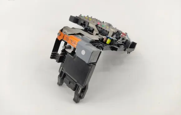 Citroen C4 I Fuse module 9665878280