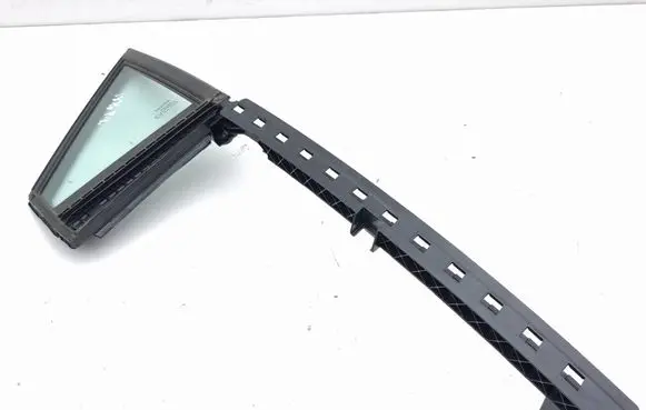 Toyota C-HR II Front door vent window glass four-door 