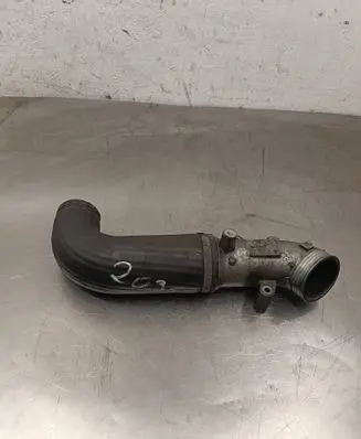 Volvo XC90 Intercooler hose/pipe 08631538 08633113